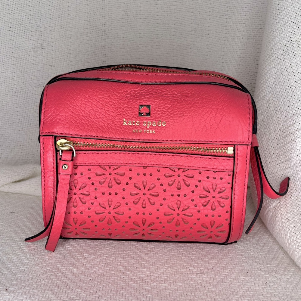 kate spade ♠️ pink crossbody bag